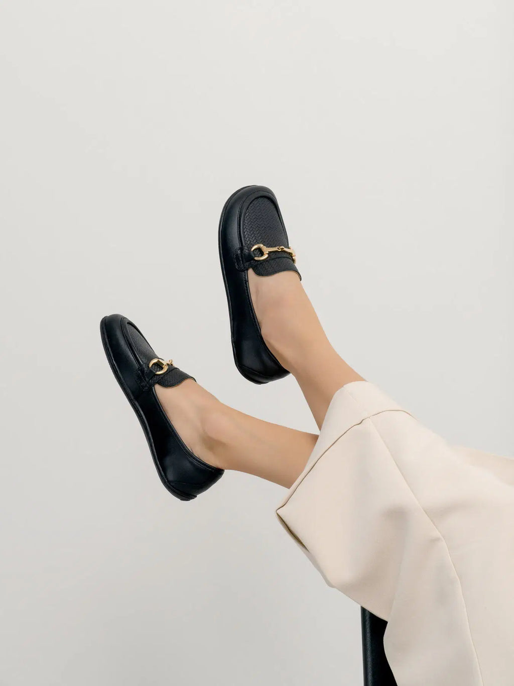 Barefoot Moccasins Be Lenka Divella - Black & Gold - BarefootHub - UK Barefoot Shoes