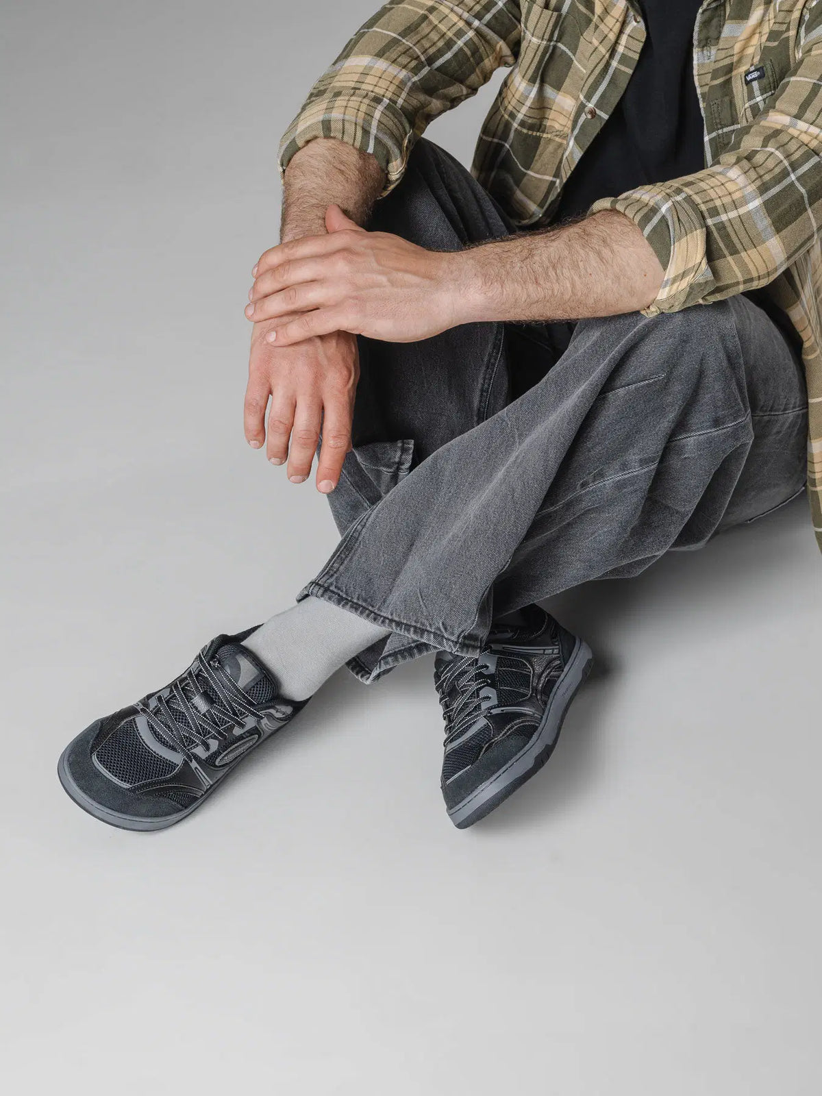 Barefoot Sneakers Barebarics Dropsta - Black - BarefootHub - UK Barefoot Shoes