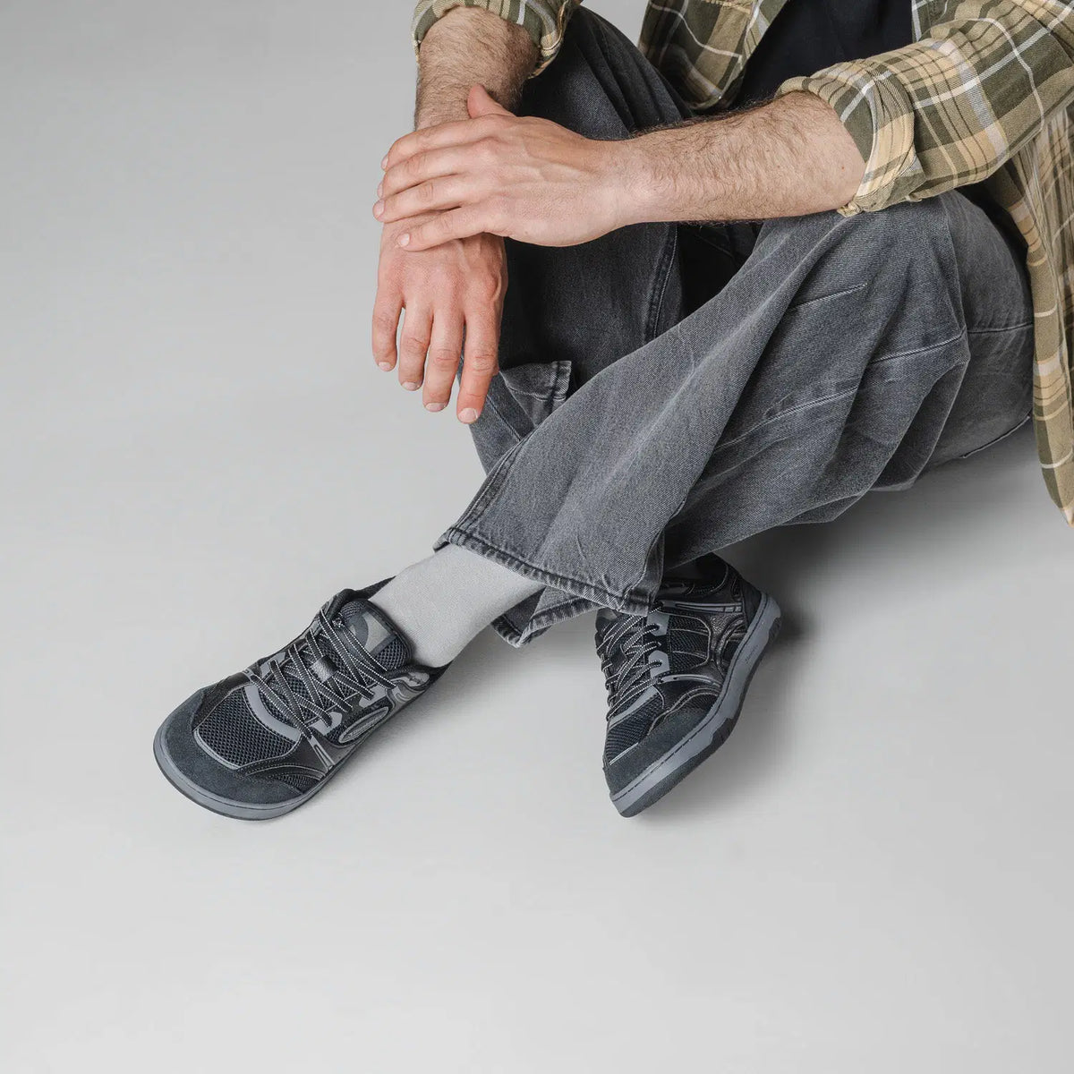 Barefoot Sneakers Barebarics Dropsta - Black - BarefootHub - UK Barefoot Shoes