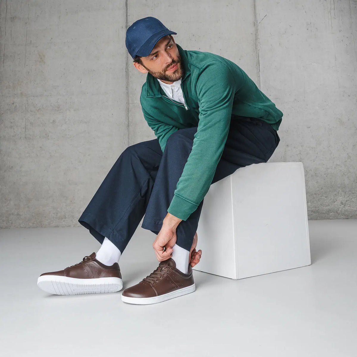 Barefoot Sneakers Barebarics Enigma - Dark Brown - BarefootHub - UK Barefoot Shoes