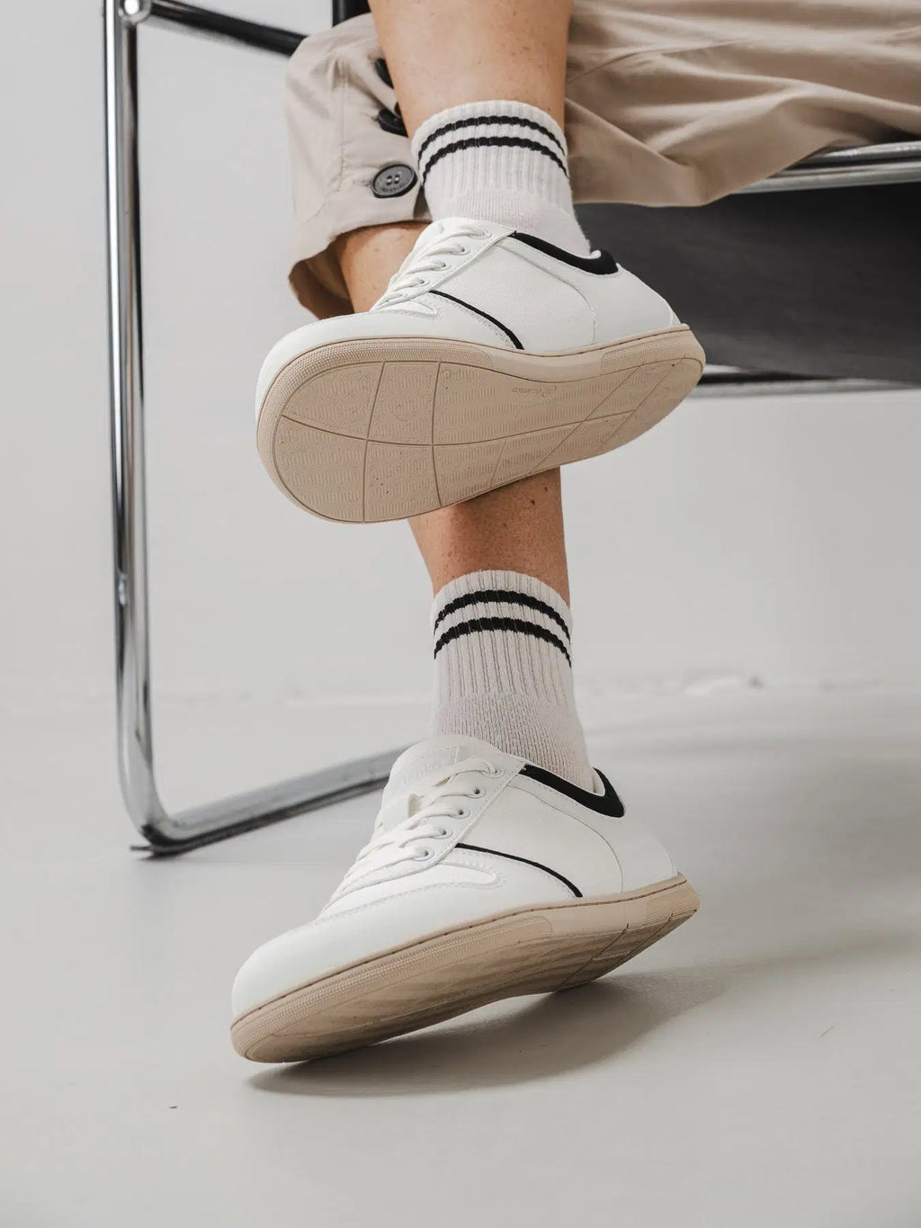 Barefoot Sneakers - Be Lenka Echo - White & Black Vegan - BarefootHub - UK Barefoot Shoes