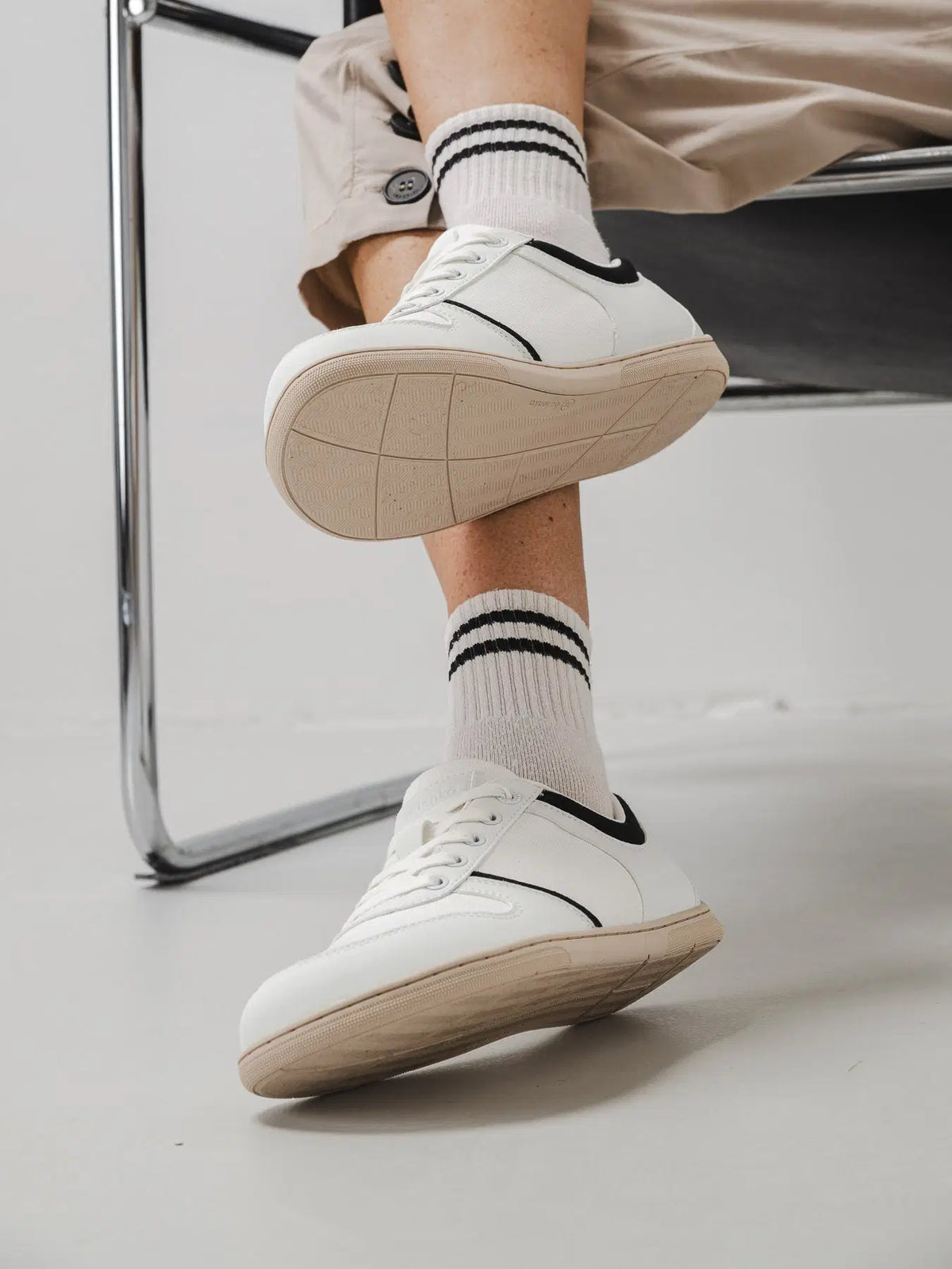 Barefoot Sneakers - Be Lenka Echo - White & Black Vegan - BarefootHub - UK Barefoot Shoes