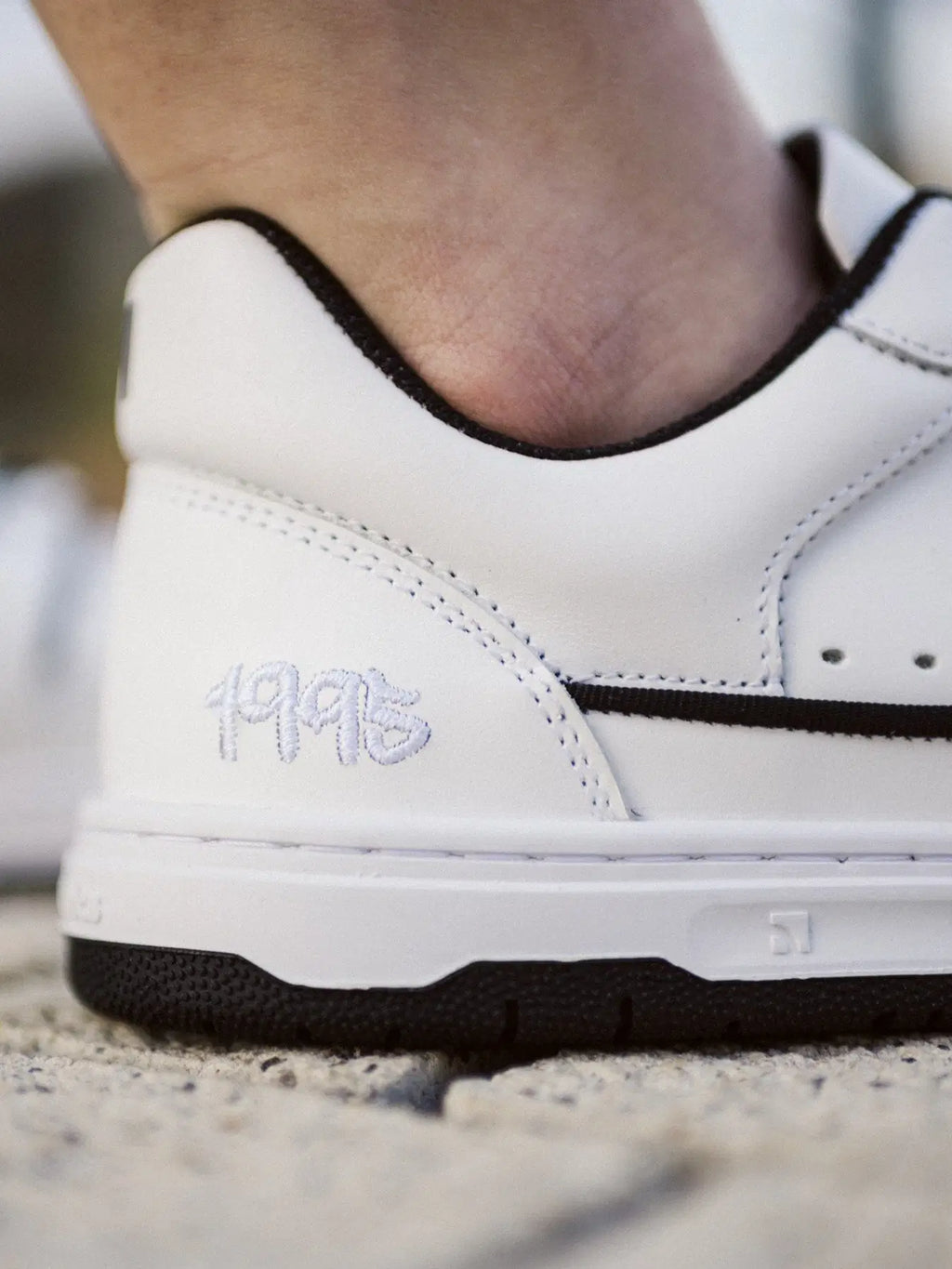 Barfuß Sneaker Barebarics Arise - White & Black