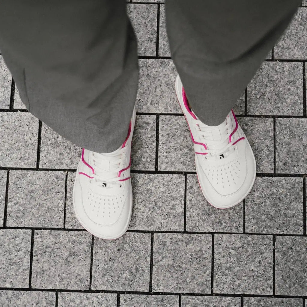 Barfuß-Sneaker Barebarics Arise - Weiß & Himbeerrosa