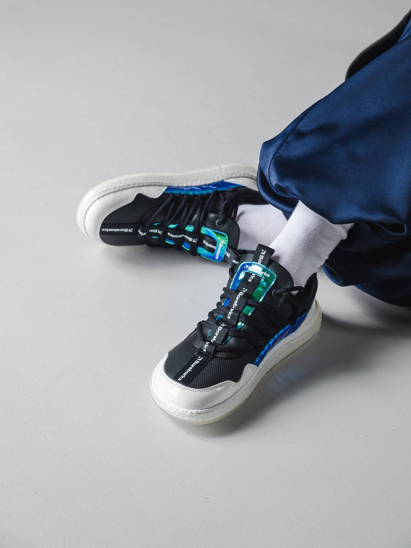 Barfuß-Sneaker Barebarics Futura - Iridescent Black