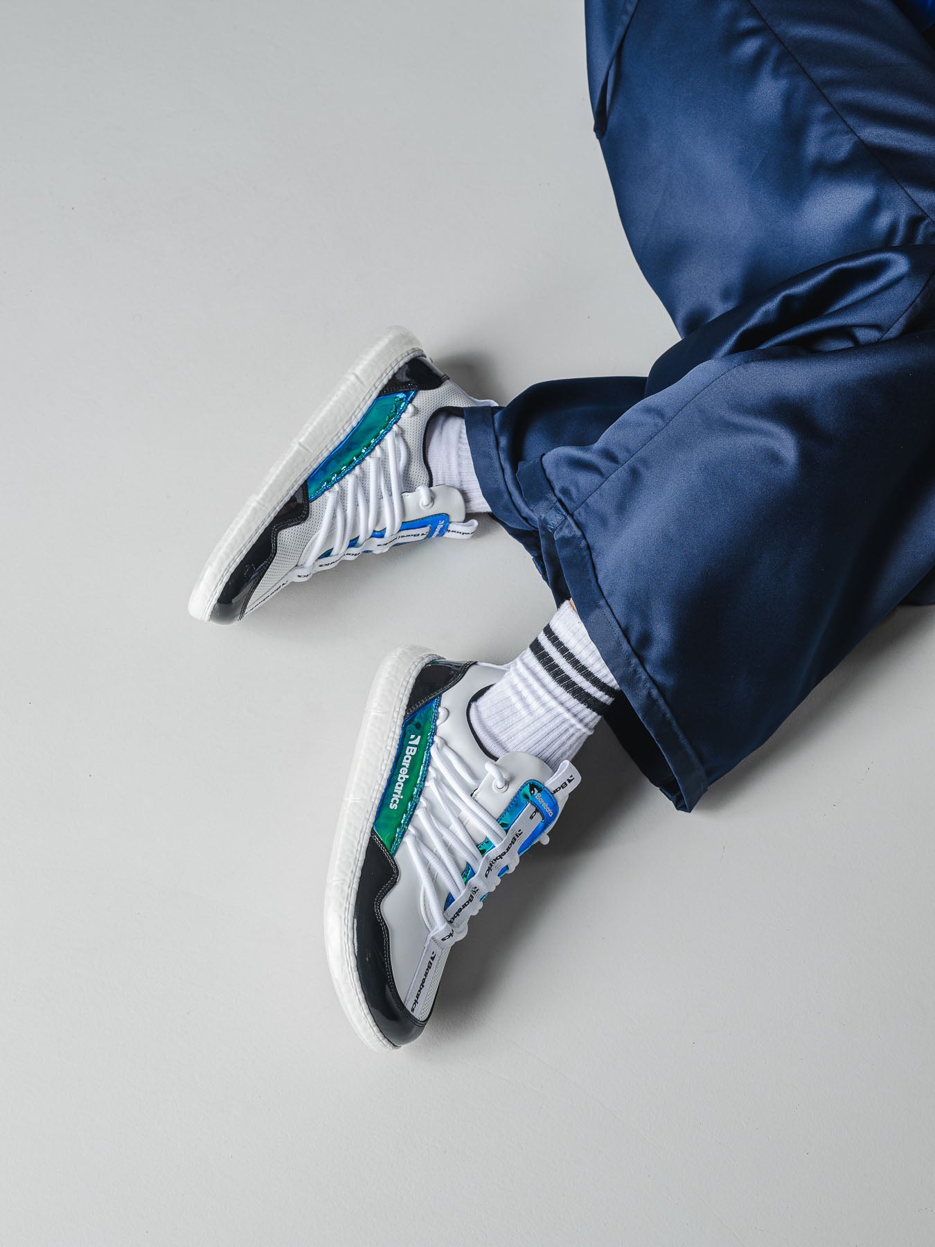 Barfuß-Sneaker Barebarics Futura - Iridescent White