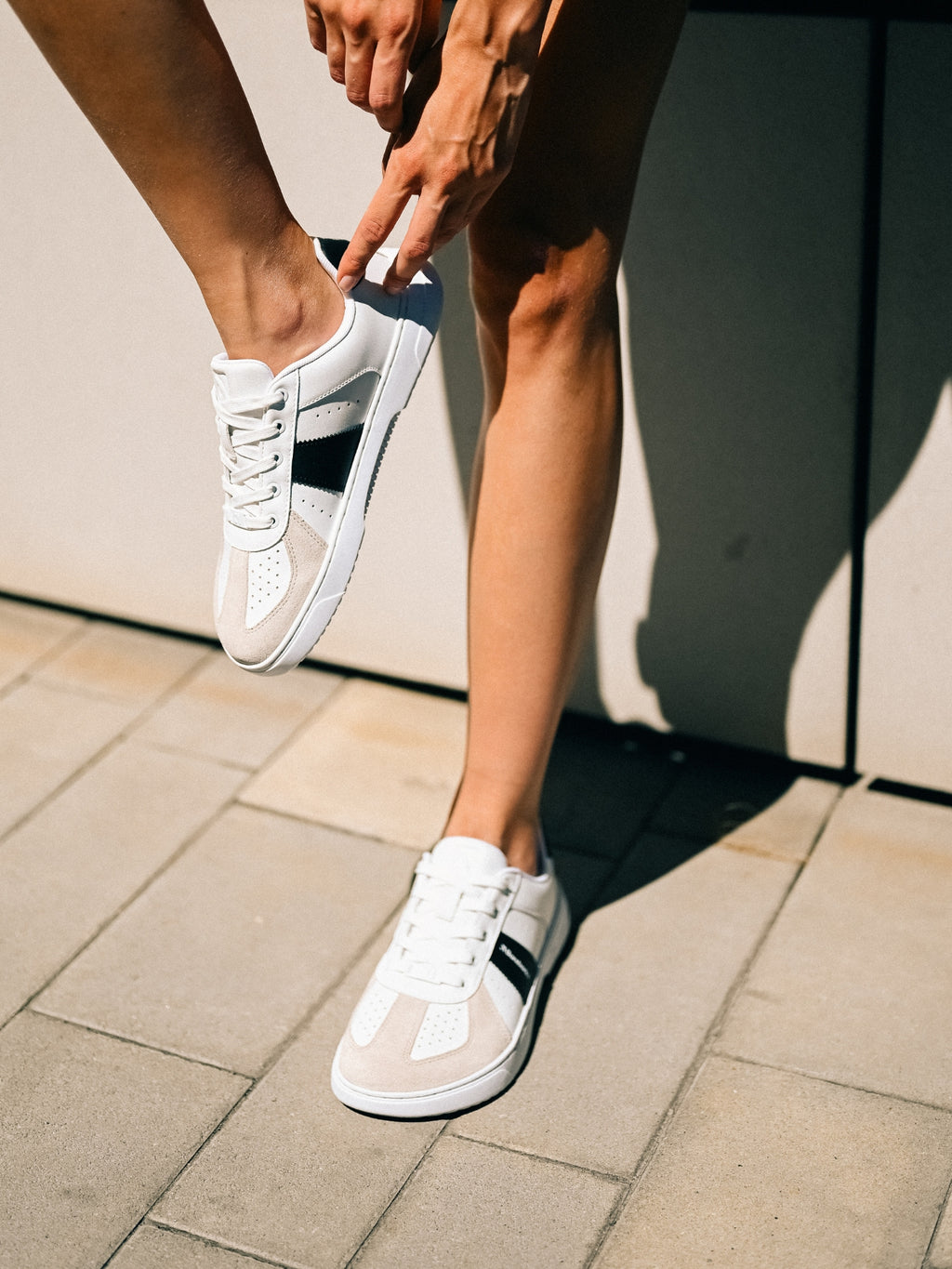 Barfuß-Sneaker Barebarics Icara – Weiß & Beige