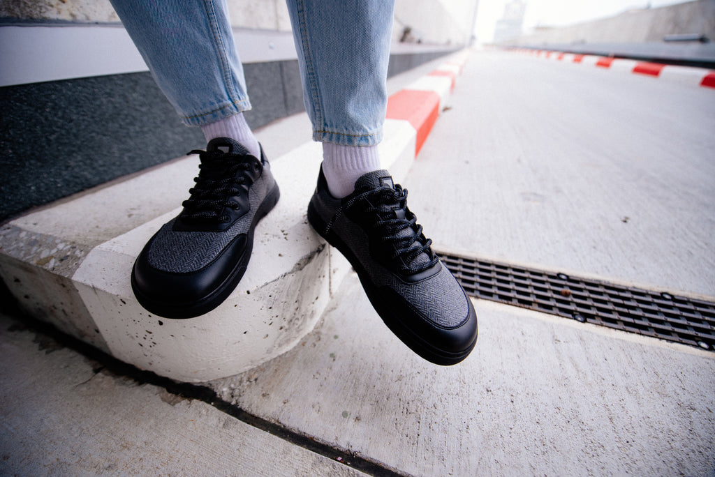 Barfuß-Sneaker Barebarics - Kudos - Schwarz & Grau