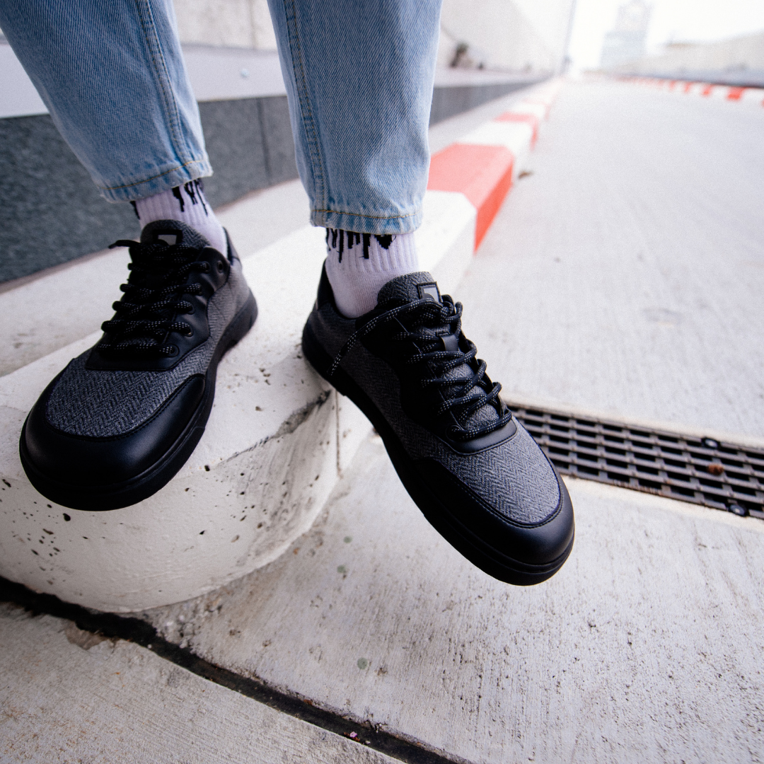 Barfuß-Sneaker Barebarics - Kudos - Schwarz & Grau