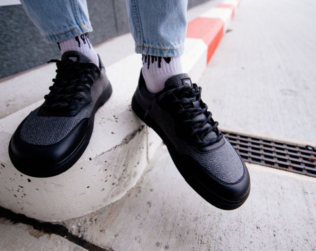 Barfuß-Sneaker Barebarics - Kudos - Schwarz & Grau