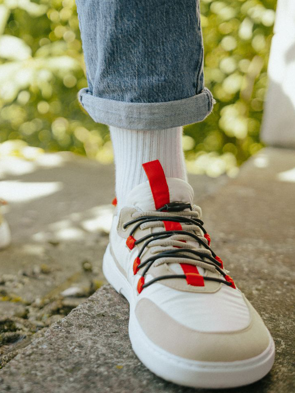 Barfuß-Sneaker Barebarics Revive – Beige & Weiß