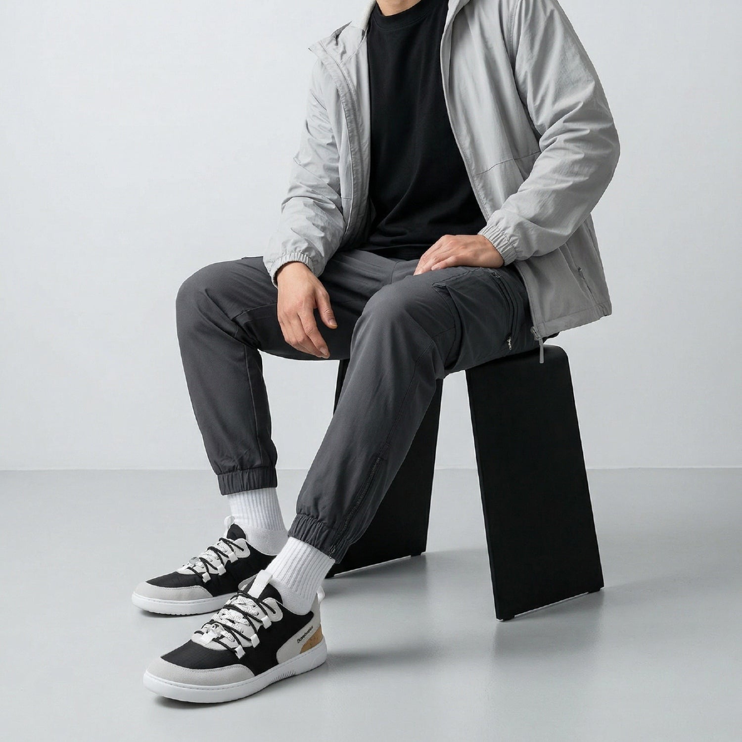 Barfuß Sneaker Barebarics Revive - Hellgrau & Schwarz