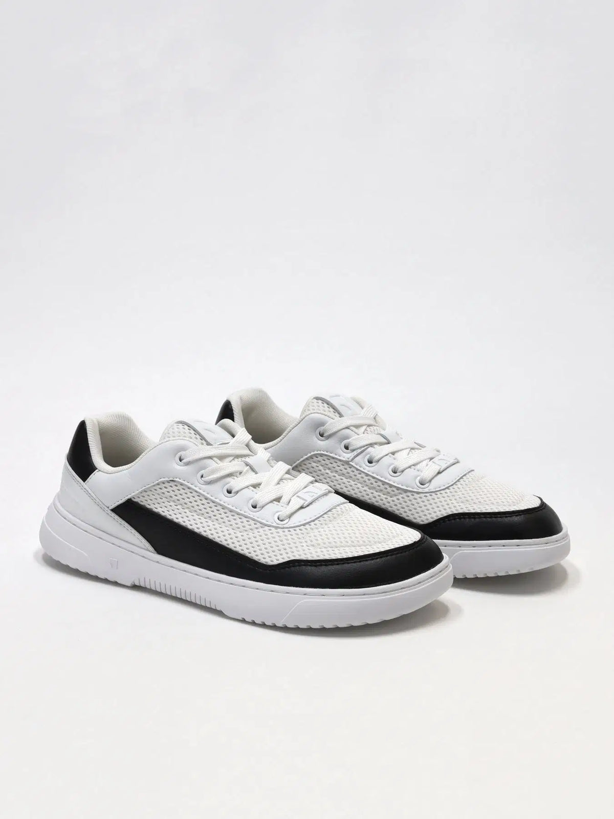 Barfuß-Sneaker Barebarics Vaporo – Weiß & Schwarz