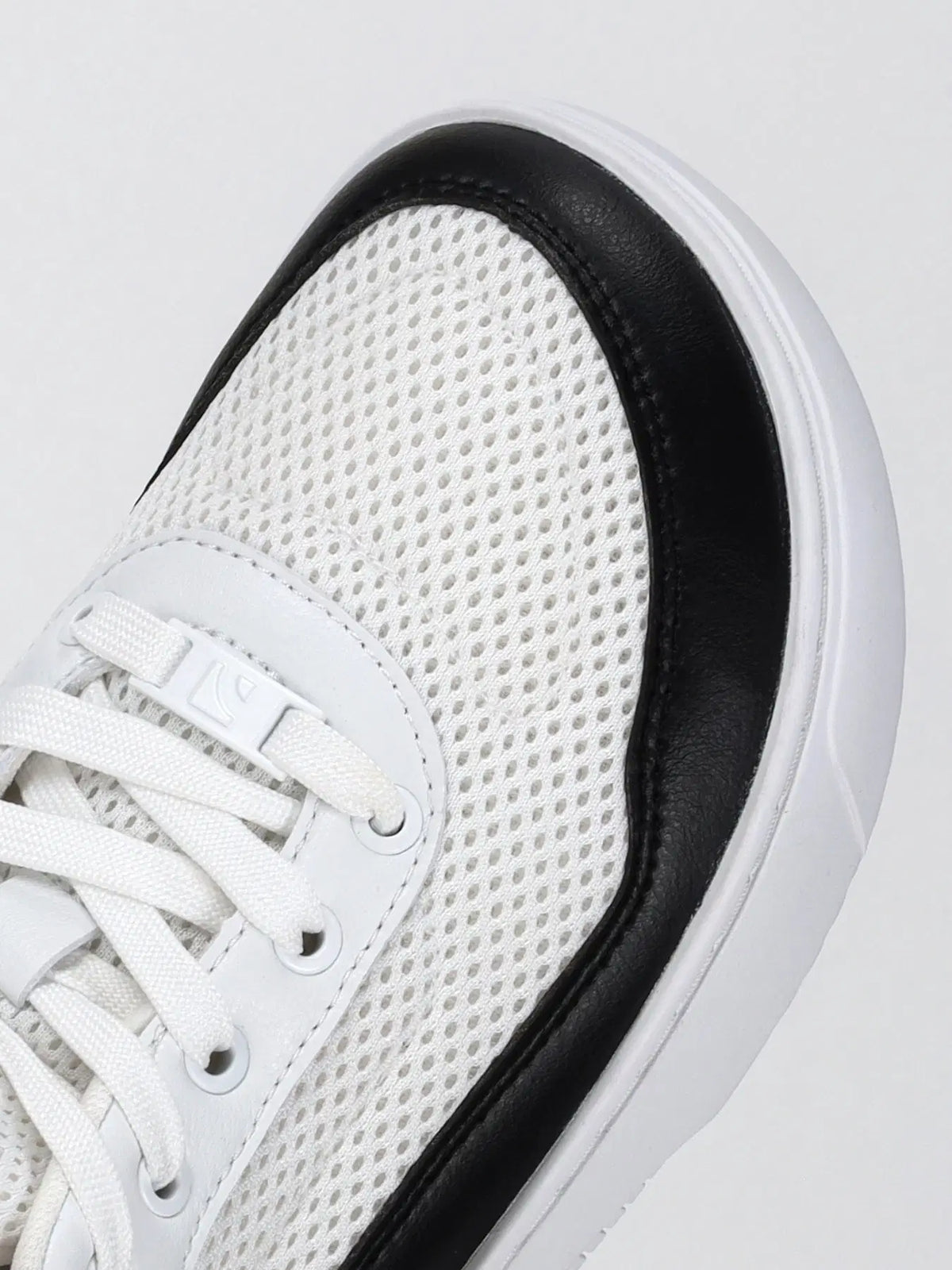 Barfuß-Sneaker Barebarics Vaporo – Weiß & Schwarz