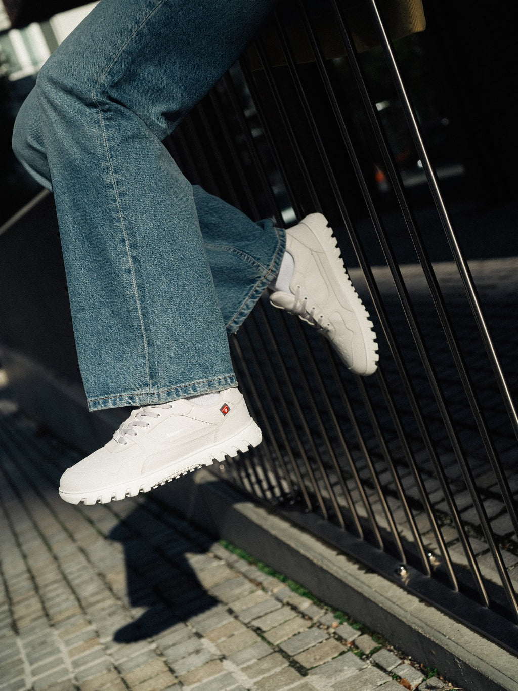 Barfuß-Sneaker Barebarics Zing Frost - Hellgrau & Weiß