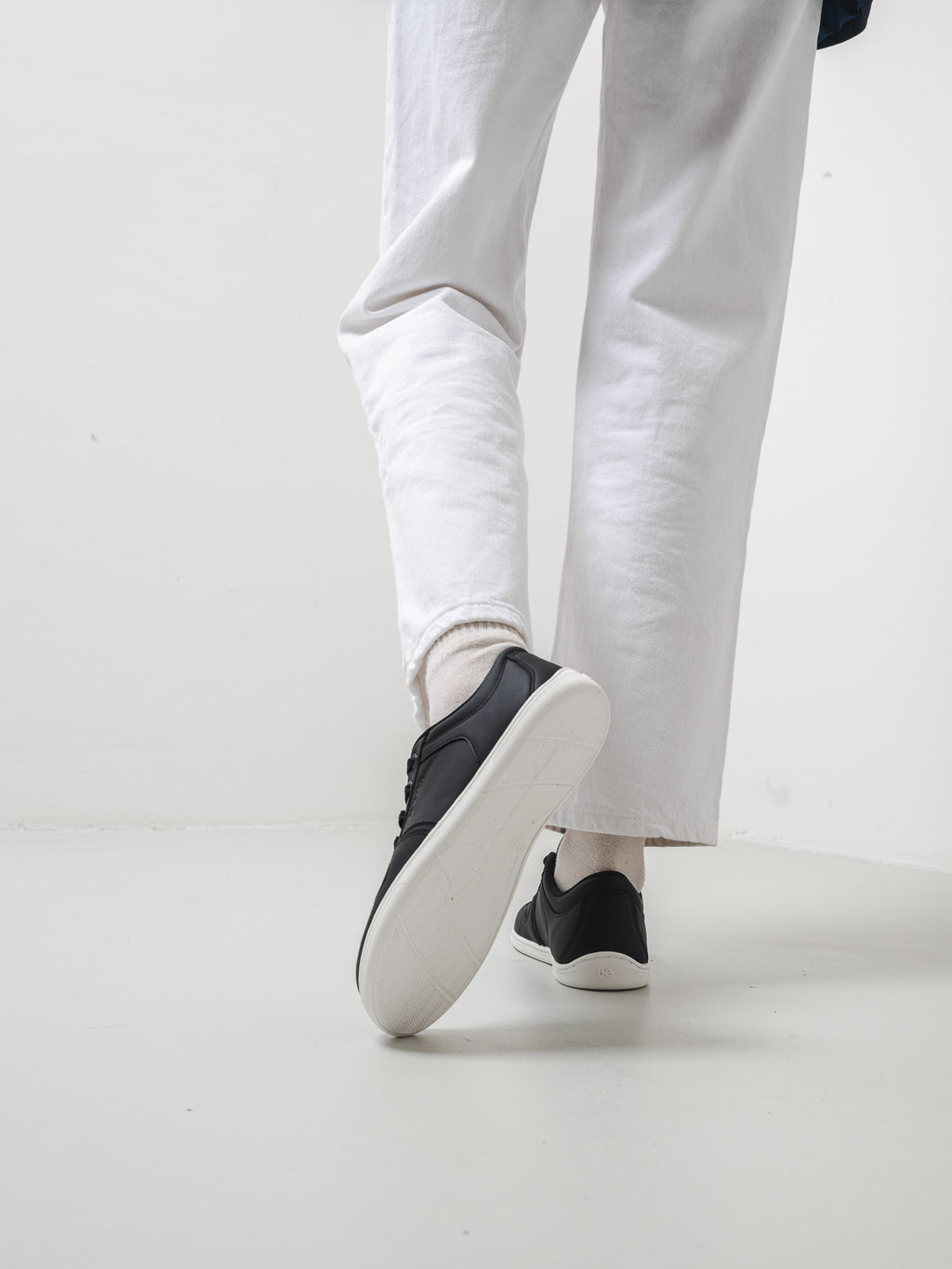 Barfußschuhe - Be Lenka Echo - Schwarz & Weiß