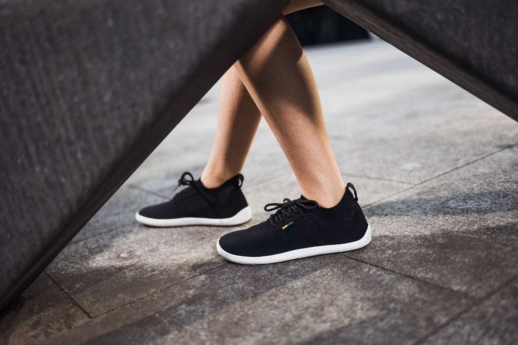 Barfuß-Sneaker - Be Lenka Stride - Schwarz & Weiß