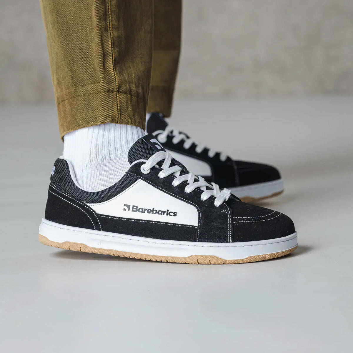 Barefoot Shoes Barebarics Legend - Black & White