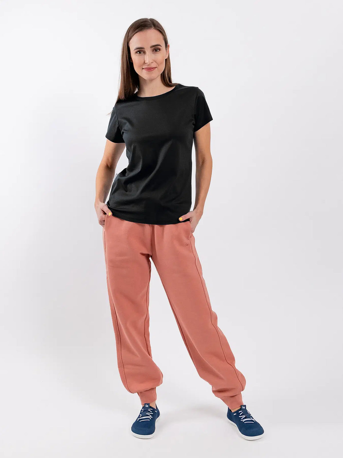Damen Rundhals-T-Shirt Be Lenka Essentials – Jet Black
