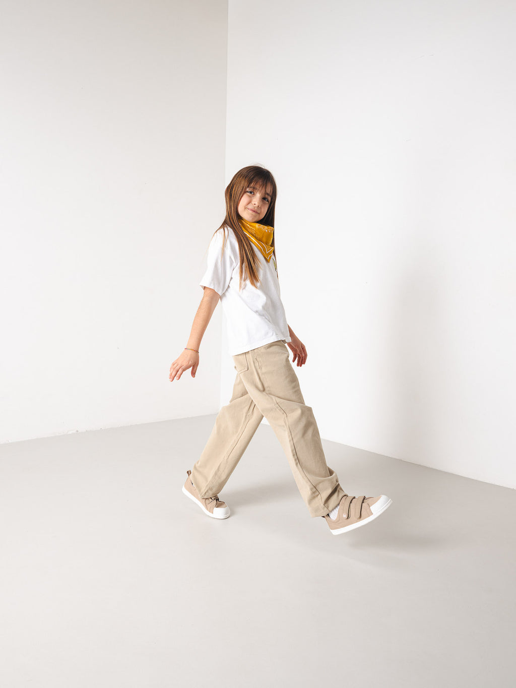 Barfußschuhe für Kinder Be Lenka Canvi Kids - Hellbraun