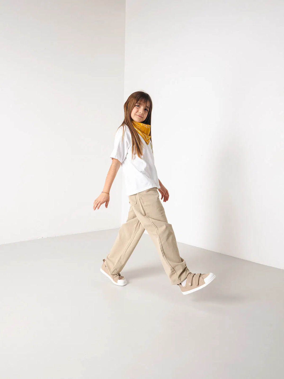 Barfußschuhe für Kinder Be Lenka Canvi Kids - Hellbraun