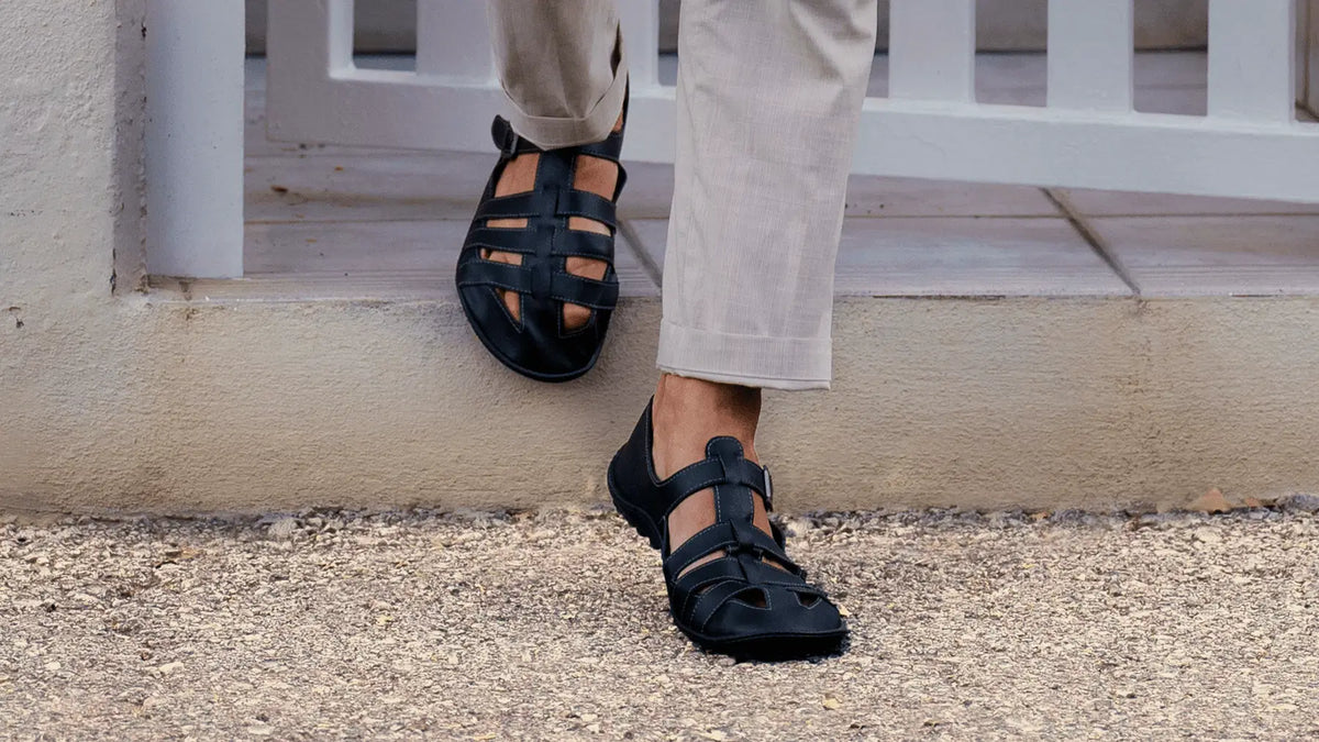 Jaro Black - BarefootHub - UK Barefoot Shoes