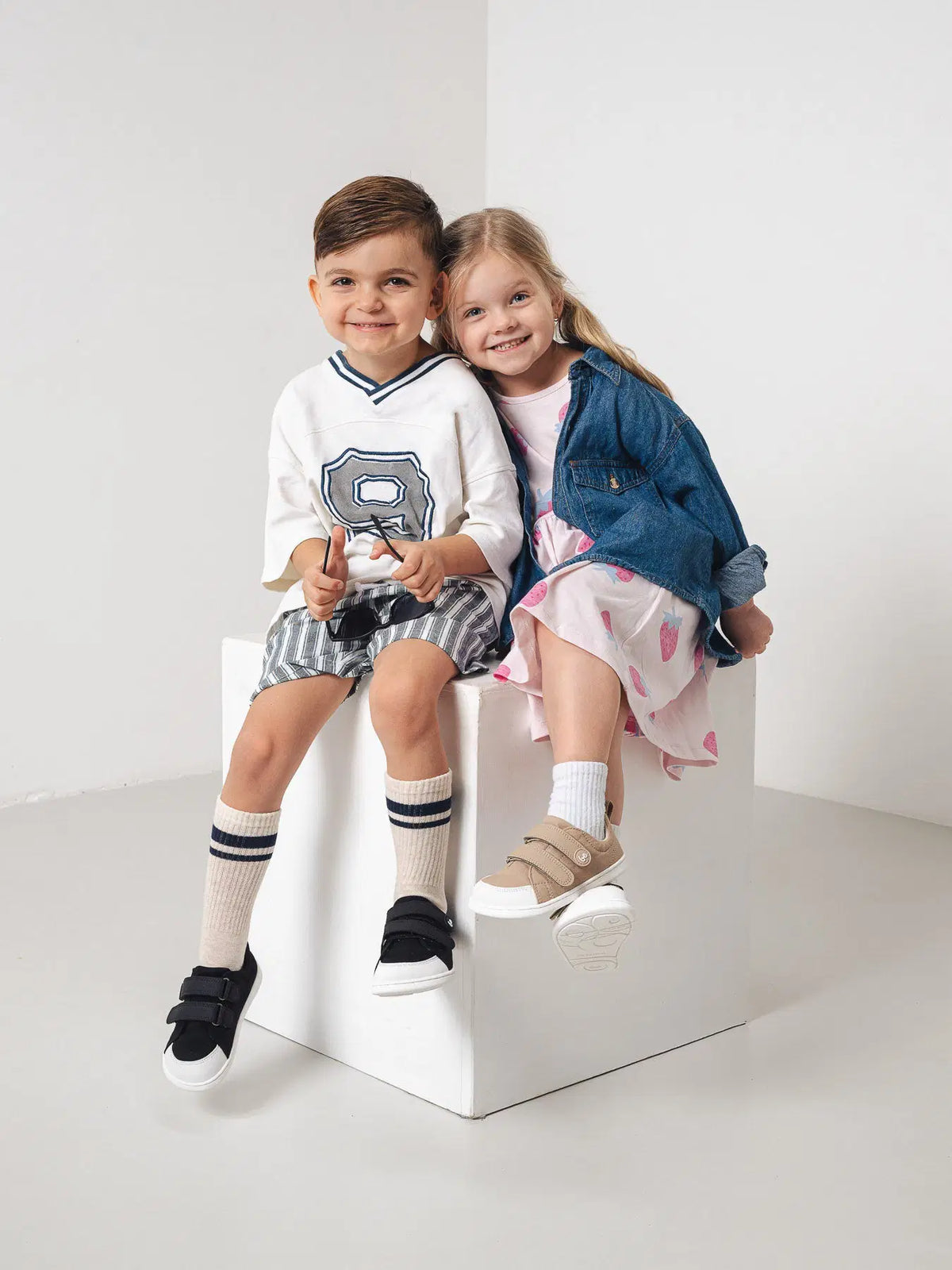 Kids barefoot sneakers Be Lenka Canvi Kids - Black & White - BarefootHub - UK Barefoot Shoes