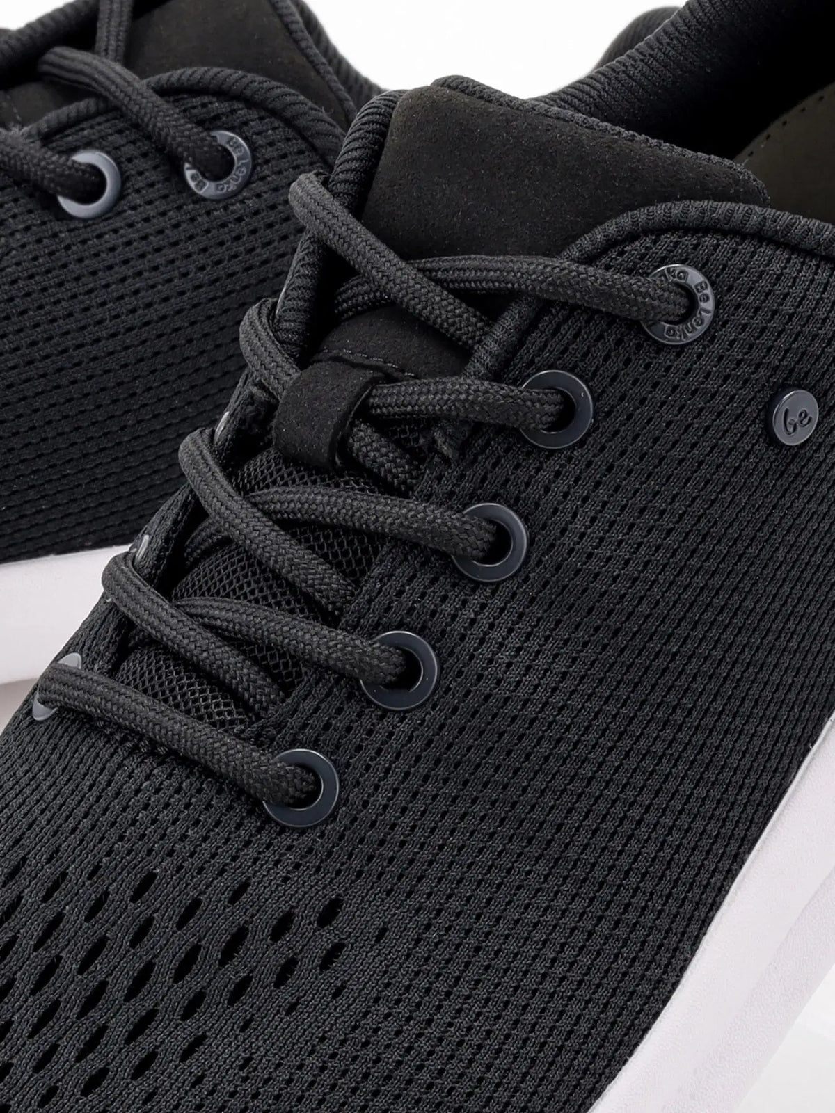 Recovery Sneakers Be Lenka Aerra - Black & White - BarefootHub - UK Barefoot Shoes